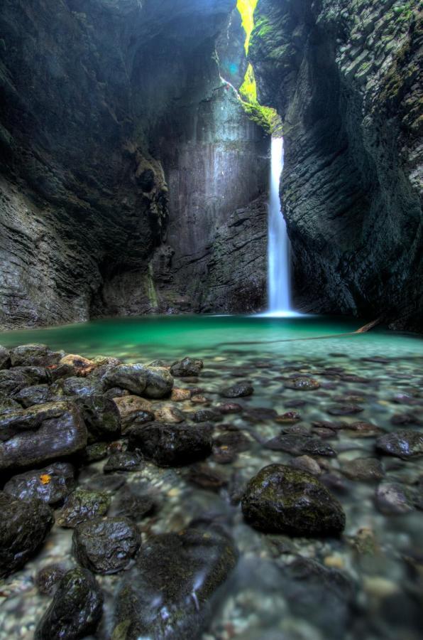 Kamp Koren Кобарід Екстер'єр фото